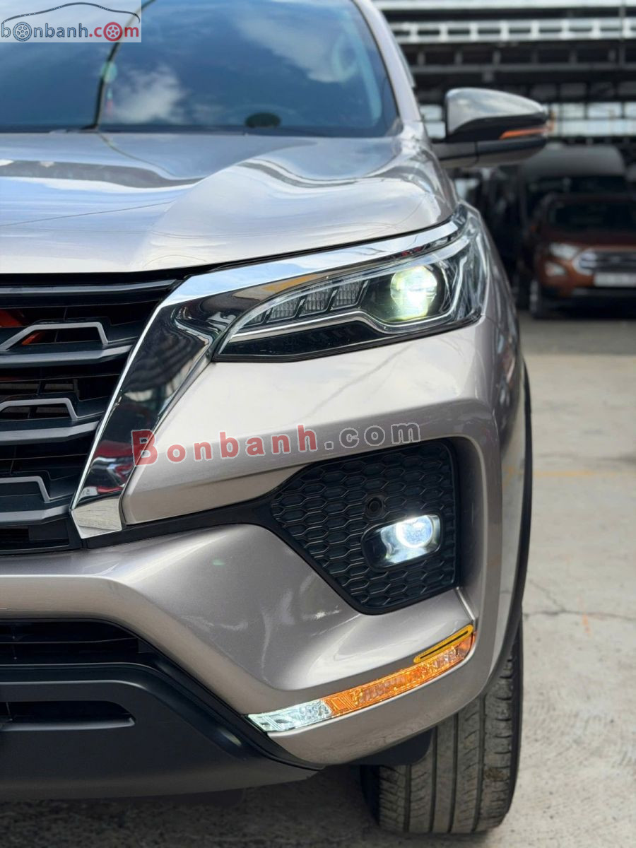 Bán ô tô Toyota Fortuner 2.4L 4x2 AT - 2022 - xe cũ