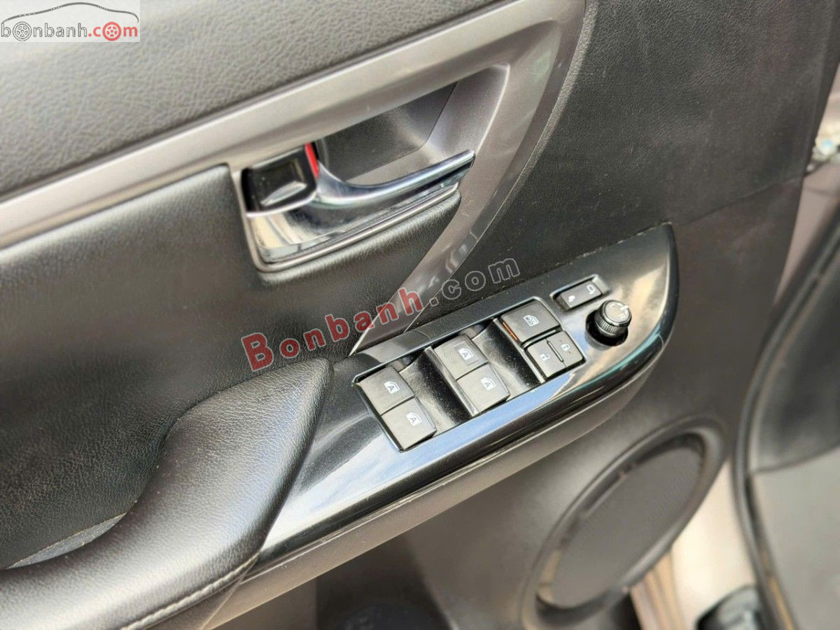 Bán ô tô Toyota Fortuner 2.4L 4x2 AT - 2022 - xe cũ