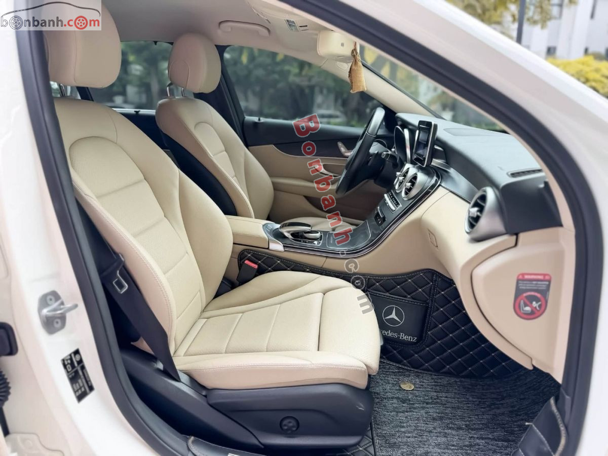 Bán ô tô Mercedes Benz C class C200 - 2017 - xe cũ