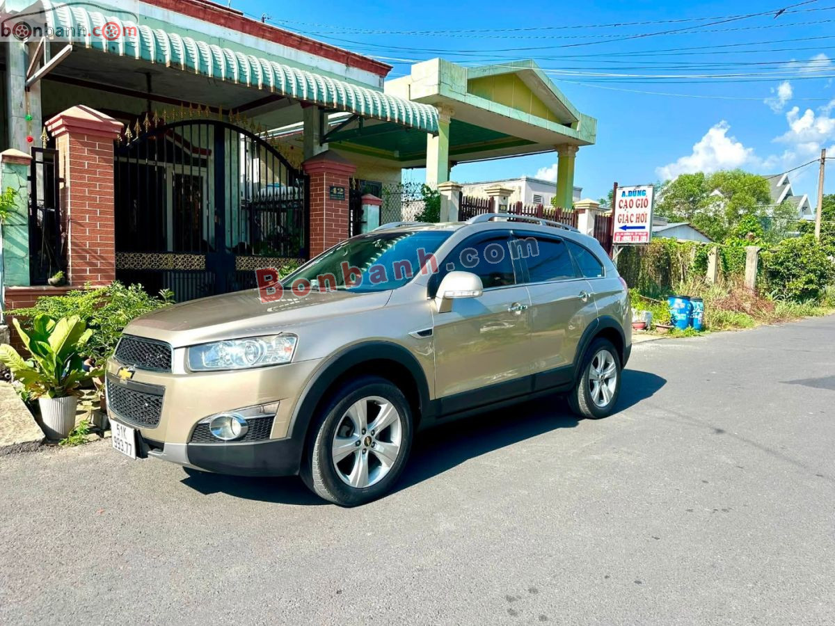 Bán ô tô Chevrolet Captiva LTZ 2.4 AT - 2013 - xe cũ