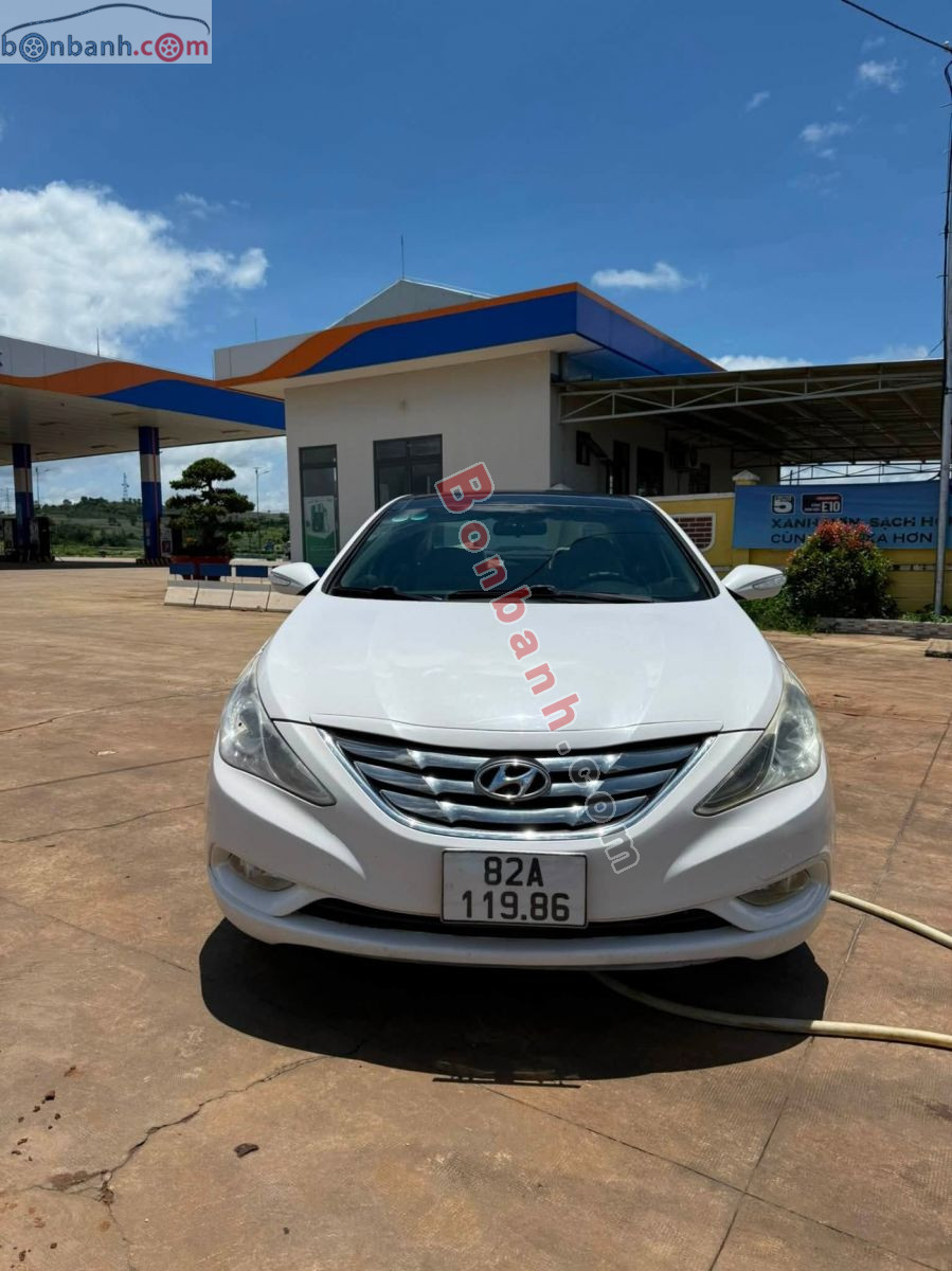 Bán ô tô Hyundai Sonata 2.0 AT - 2010 - xe cũ