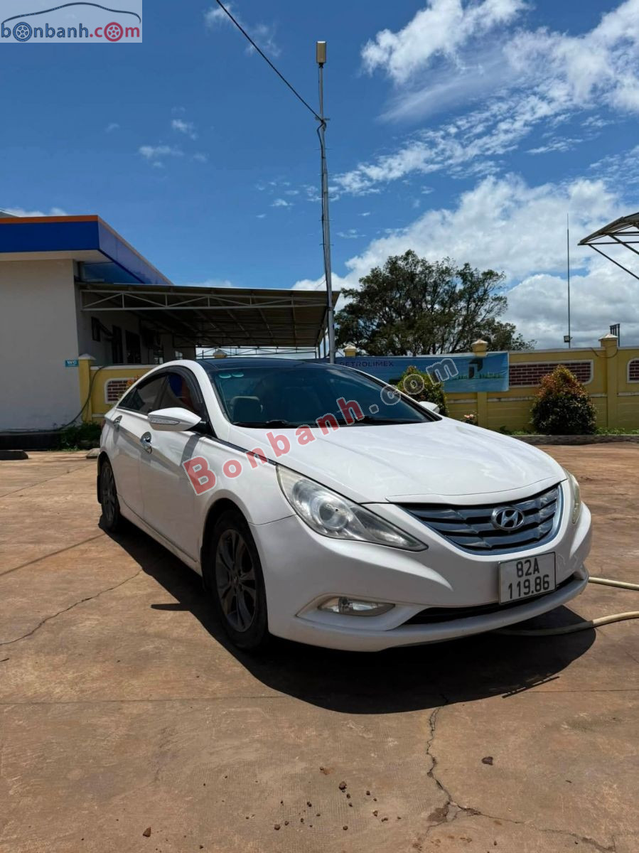 Bán ô tô Hyundai Sonata 2.0 AT - 2010 - xe cũ