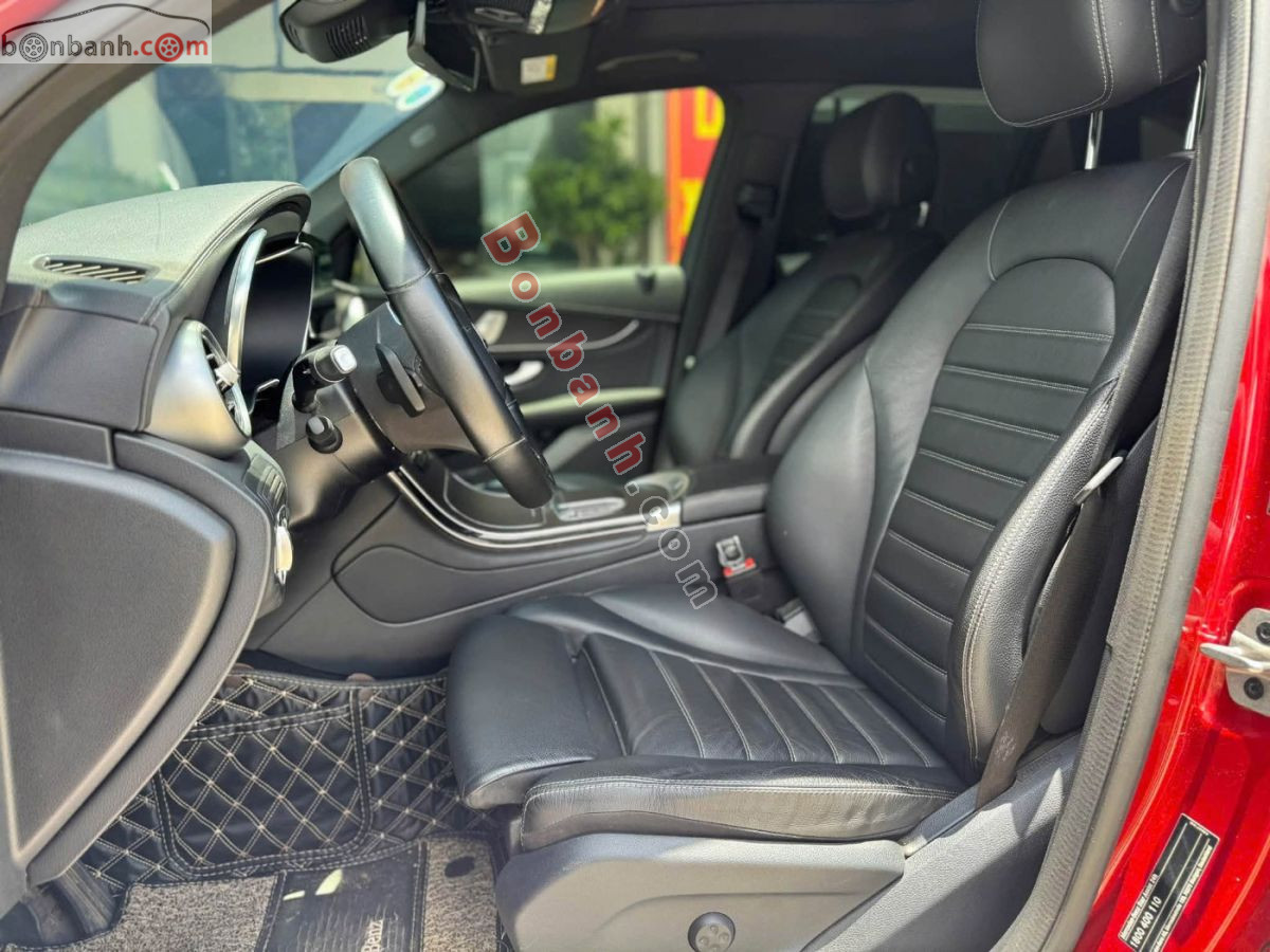 Bán ô tô Mercedes Benz GLC 300 4Matic - 2021 - xe cũ