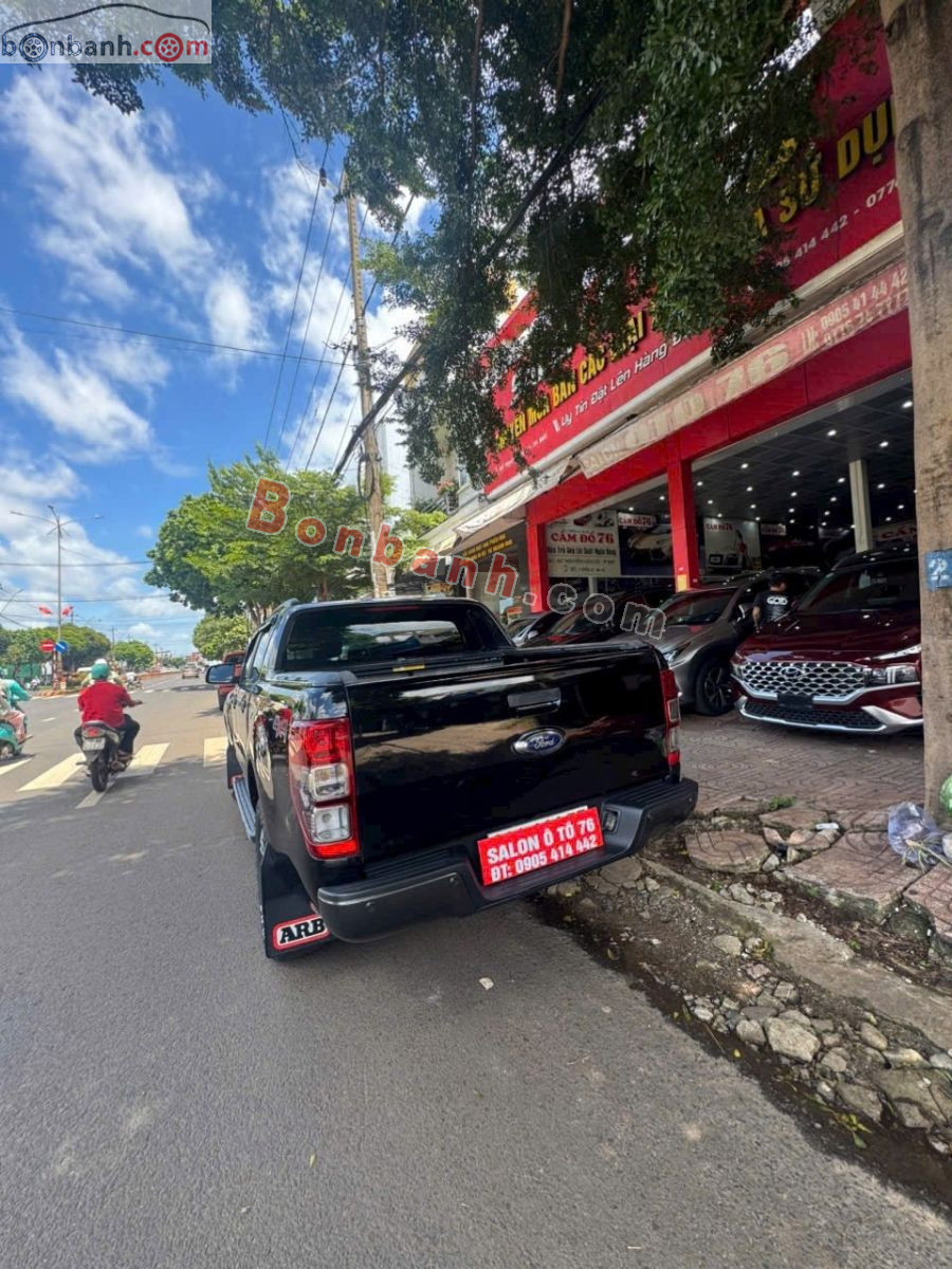 Bán ô tô Ford Ranger Wildtrak 3.2L 4x4 AT - 2017 - xe cũ