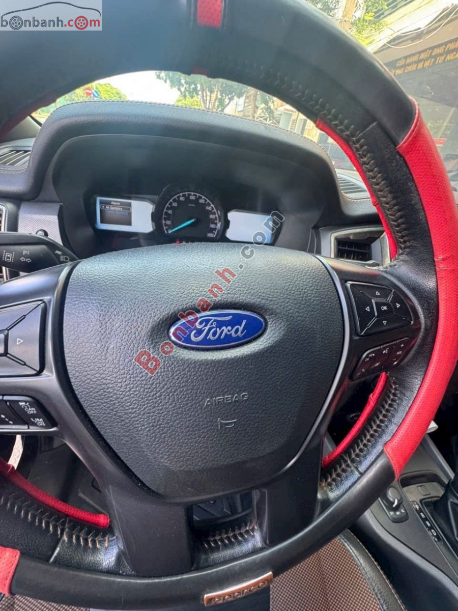 Bán ô tô Ford Ranger Wildtrak 3.2L 4x4 AT - 2017 - xe cũ