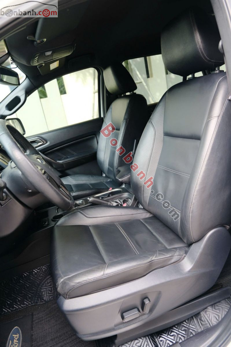 Bán ô tô Ford Everest Titanium 2.0L 4x2 AT - 2019 - xe cũ