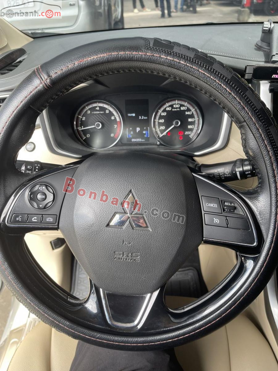 Bán ô tô Mitsubishi Xpander 1.5 AT - 2019 - xe cũ