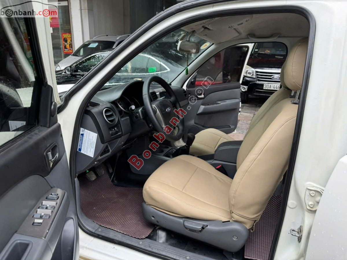 Bán ô tô Ford Everest 2.5L 4x2 MT - 2013 - xe cũ
