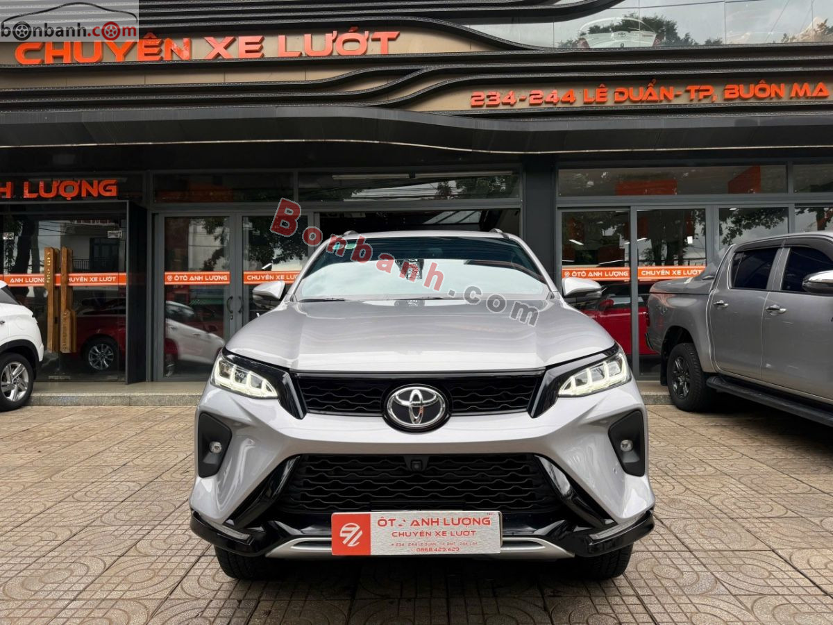 Bán ô tô Toyota Fortuner Legender 2.4L 4x2 AT - 2022 - xe cũ