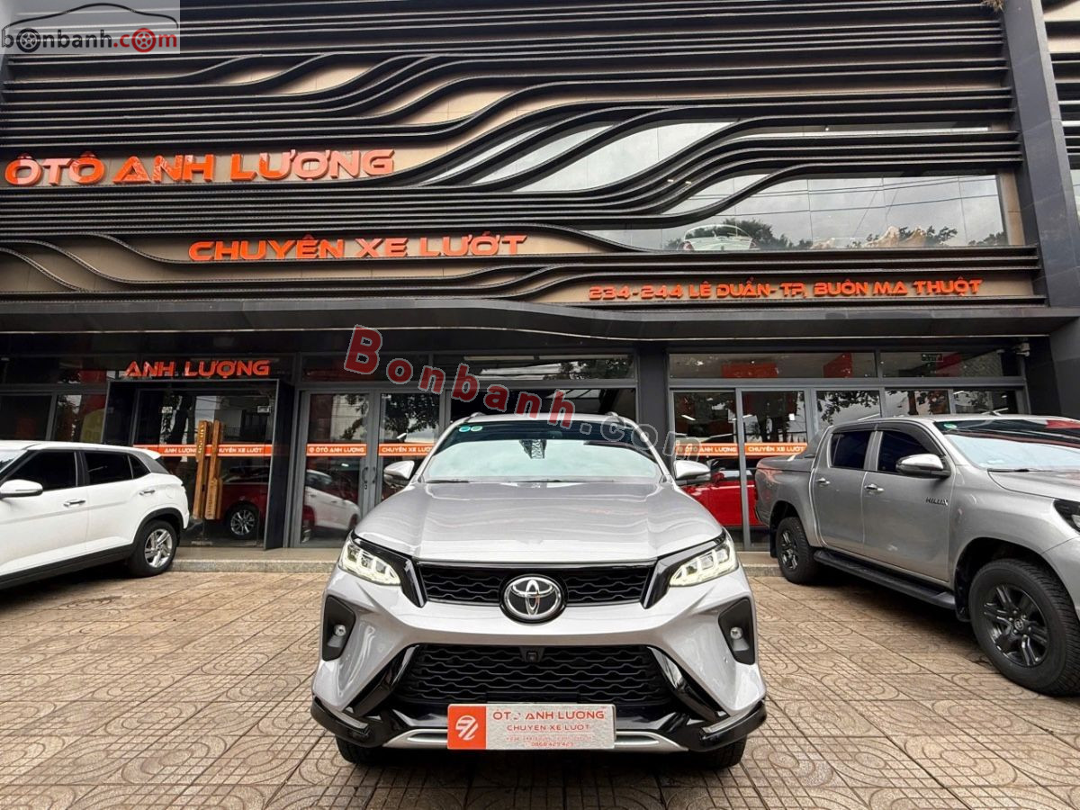Bán ô tô Toyota Fortuner Legender 2.4L 4x2 AT - 2022 - xe cũ