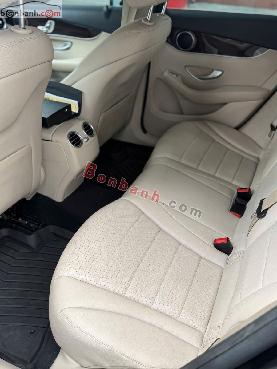 Bán ô tô Mercedes Benz GLC 200 - 2022 - xe cũ