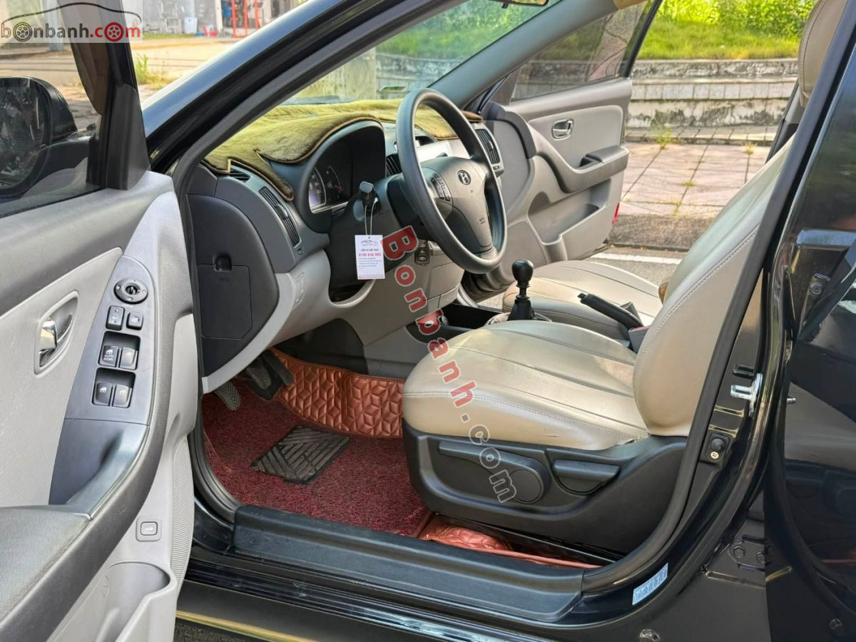 Bán ô tô Hyundai Avante 1.6 MT - 2011 - xe cũ