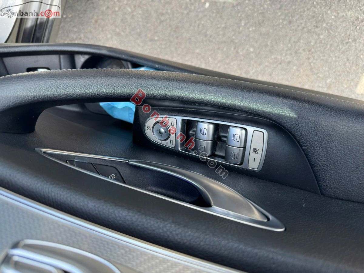 Bán ô tô Mercedes Benz E class E180 - 2021 - xe cũ