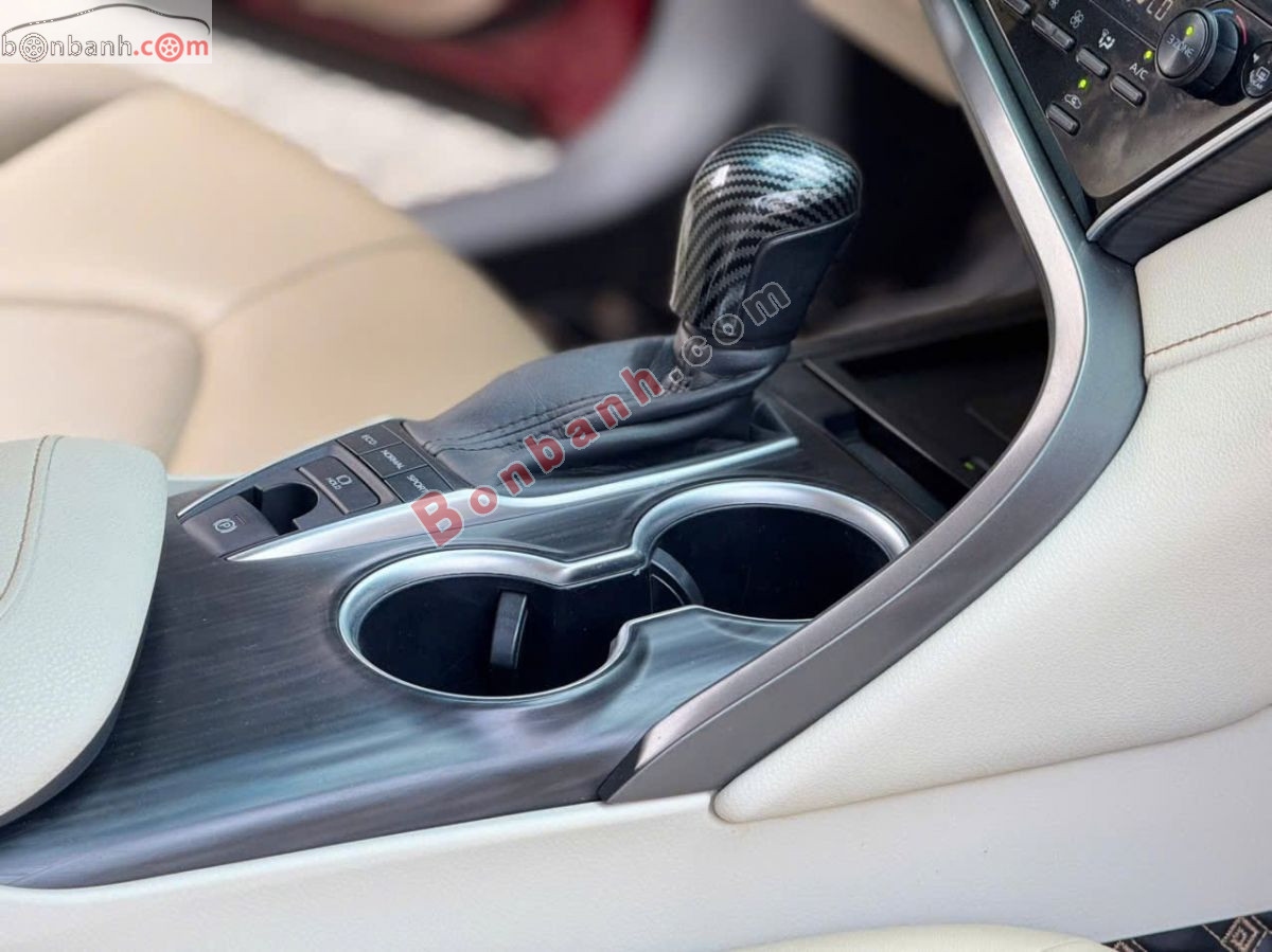 Bán ô tô Toyota Camry 2.5Q - 2022 - xe cũ