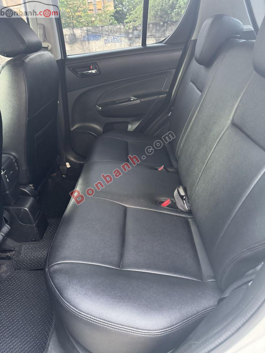 Bán ô tô Suzuki Swift 1.4 AT - 2016 - xe cũ
