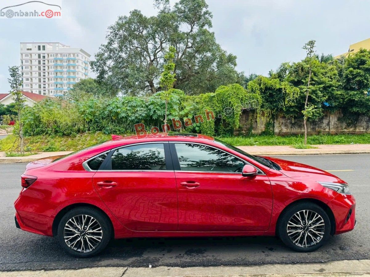 Bán ô tô Kia K3 Luxury 1.6 AT - 2024 - xe cũ