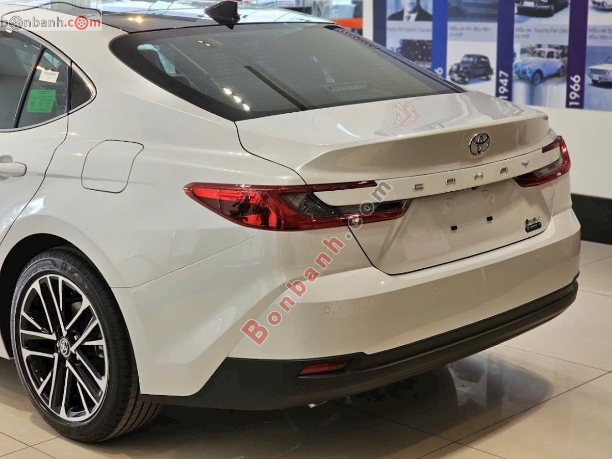 Bán ô tô Toyota Camry 2.5 HEV Top - 2026 - xe mới