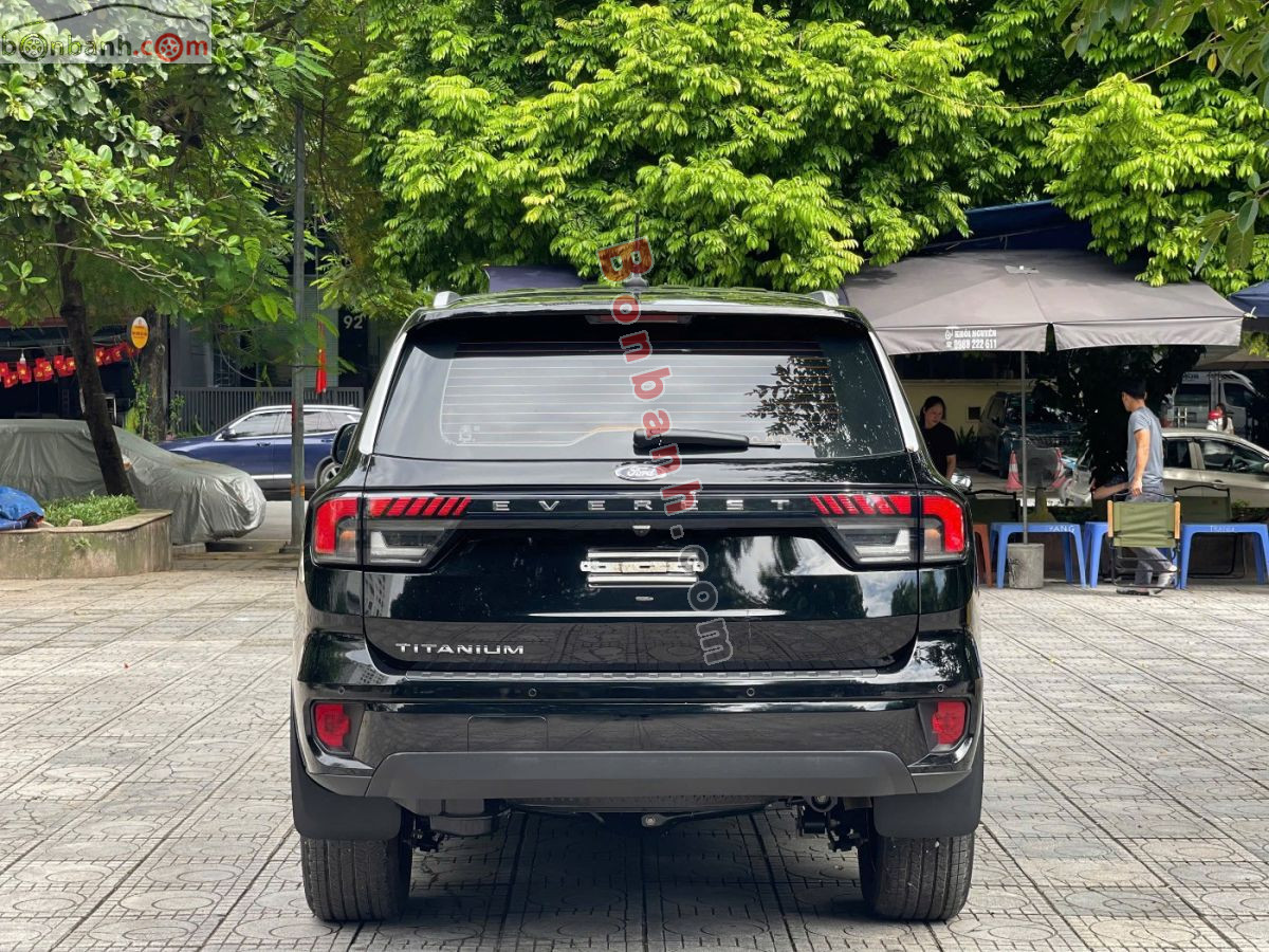 Bán ô tô Ford Everest Titanium Plus 2.0L 4x4 AT - 2025 - xe cũ