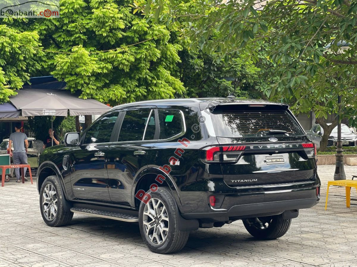 Bán ô tô Ford Everest Titanium Plus 2.0L 4x4 AT - 2025 - xe cũ