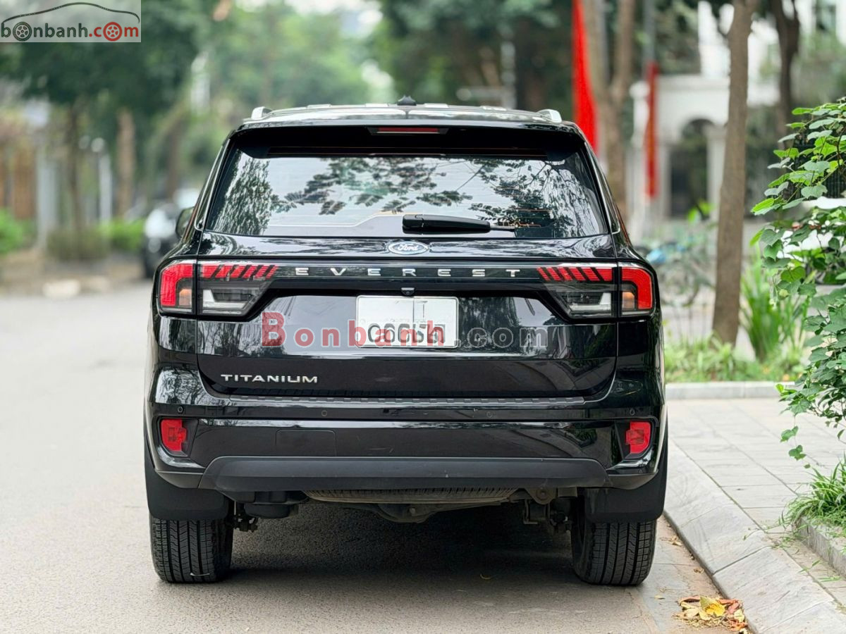 Bán ô tô Ford Everest Titanium 2.0L 4x2 AT - 2024 - xe cũ