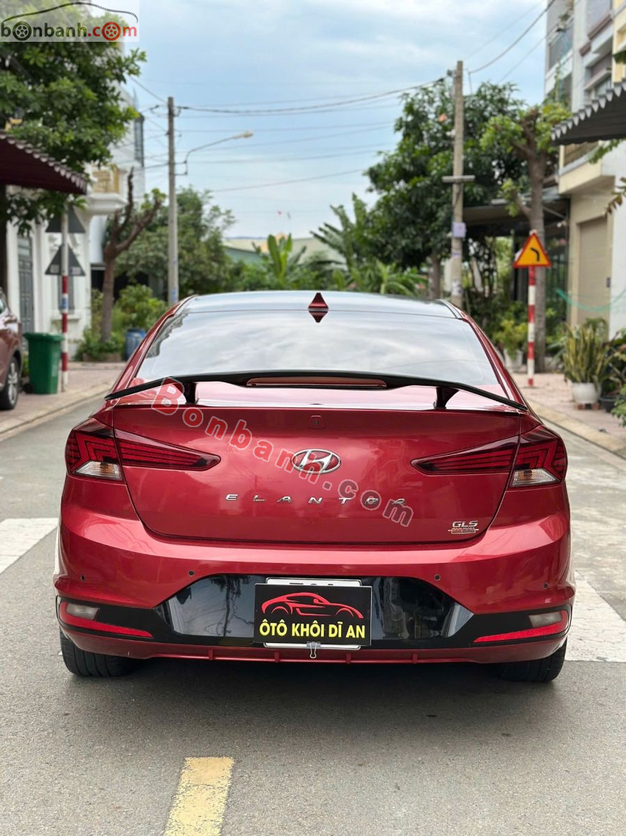 Bán ô tô Hyundai Elantra 1.6 AT - 2019 - xe cũ
