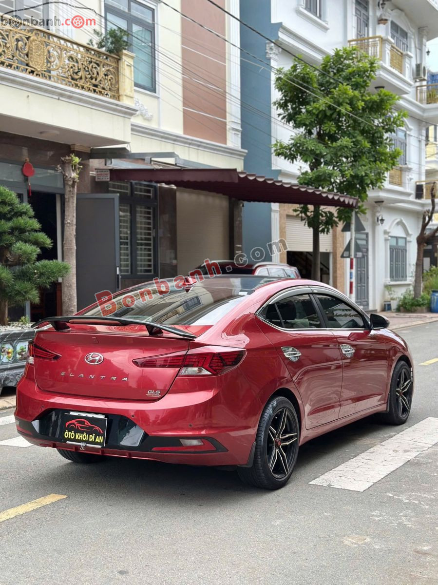 Bán ô tô Hyundai Elantra 1.6 AT - 2019 - xe cũ