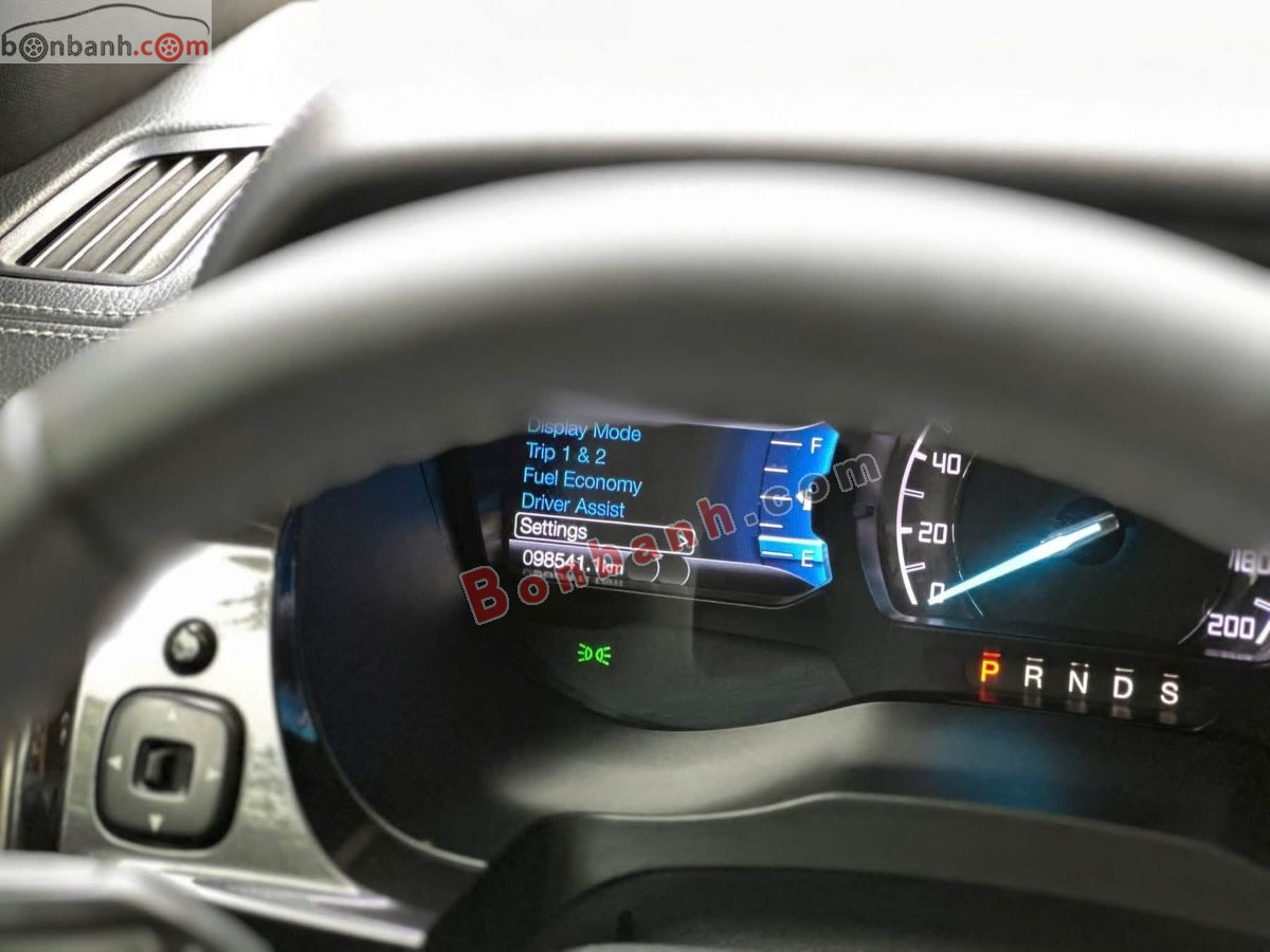 Bán ô tô Ford Everest Titanium 2.0L 4x4 AT - 2019 - xe cũ