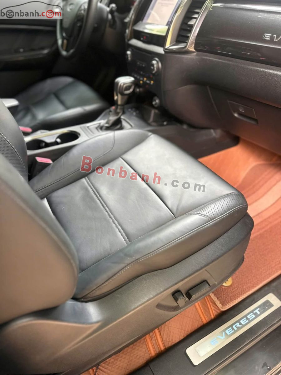 Bán ô tô Ford Everest Titanium 2.0L 4x4 AT - 2019 - xe cũ
