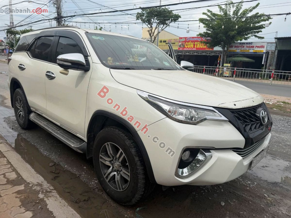 Bán ô tô Toyota Fortuner 2.4G 4x2 MT - 2017 - xe cũ