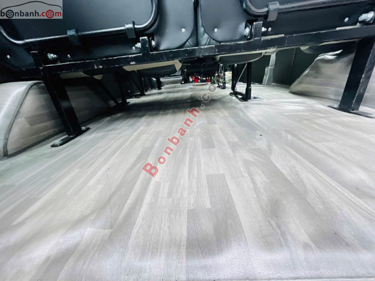 Bán ô tô Ford Transit Tiêu chuẩn - 2023 - xe cũ