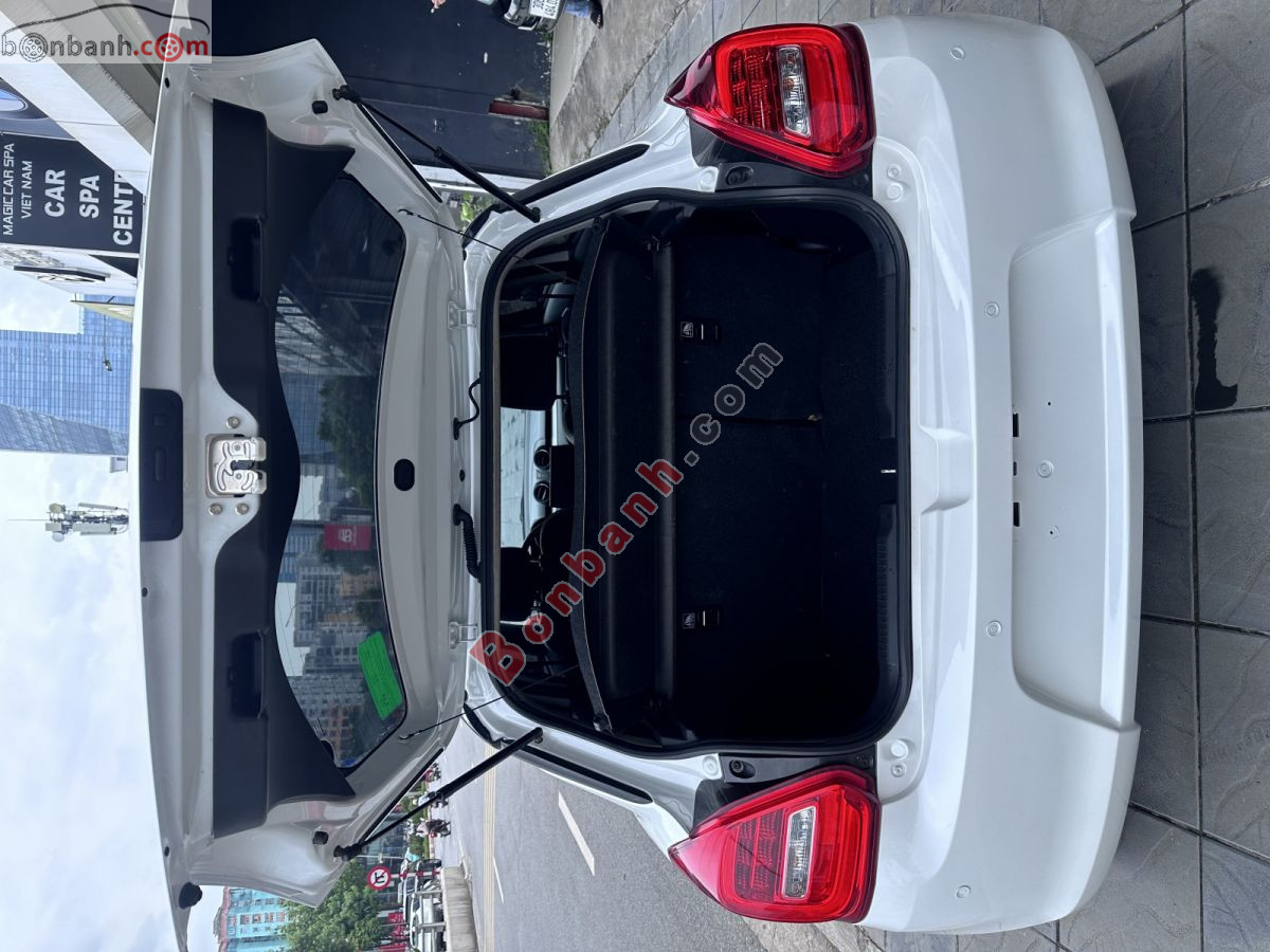 Bán ô tô Suzuki Swift GLX 1.2 AT - 2021 - xe cũ