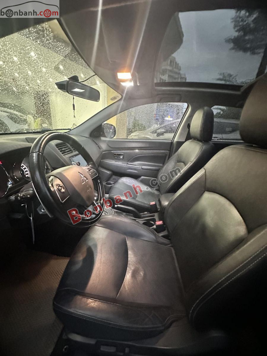 Bán ô tô Mitsubishi Outlander Sport 2.0 CVT Premium - 2015 - xe cũ