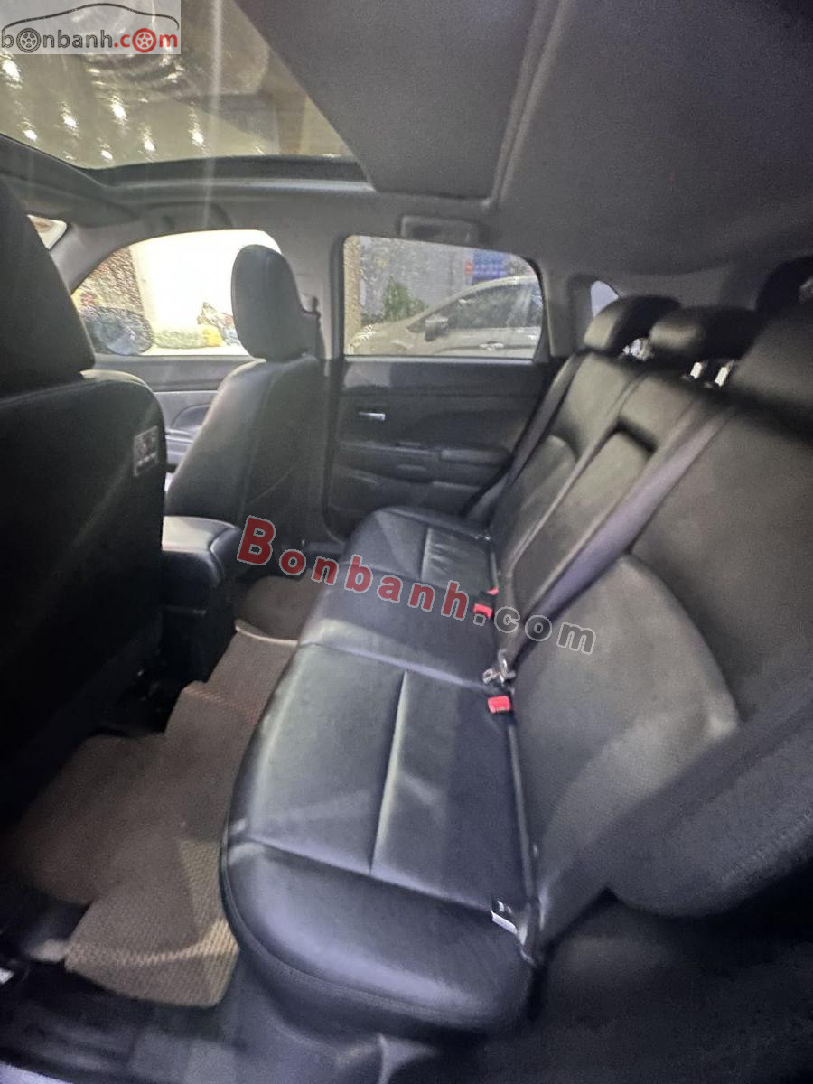 Bán ô tô Mitsubishi Outlander Sport 2.0 CVT Premium - 2015 - xe cũ