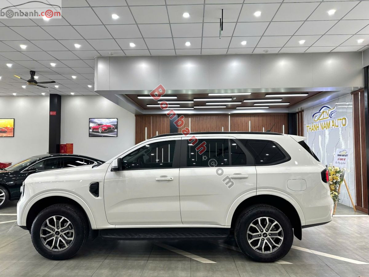 Bán ô tô Ford Everest Ambiente 2.0L 4x2 AT - 2025 - xe cũ