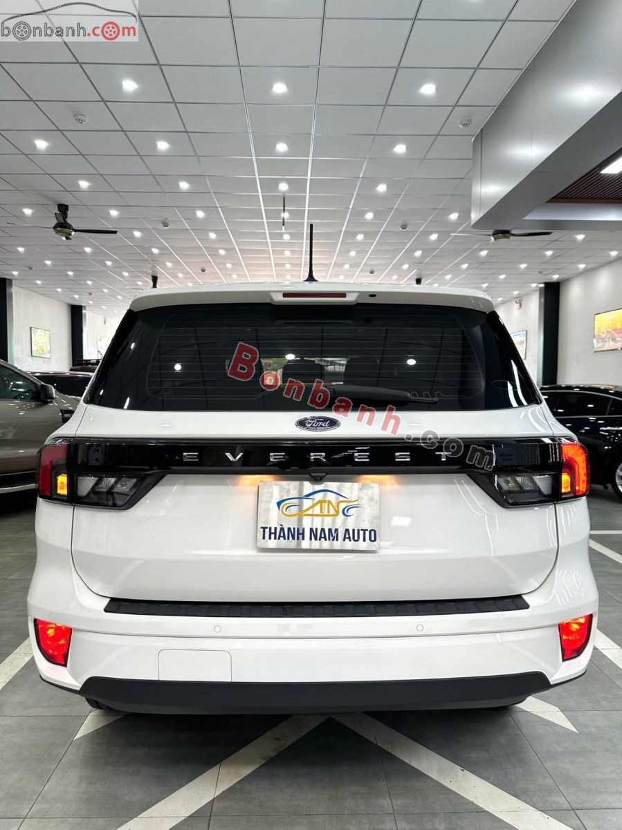 Bán ô tô Ford Everest Ambiente 2.0L 4x2 AT - 2025 - xe cũ
