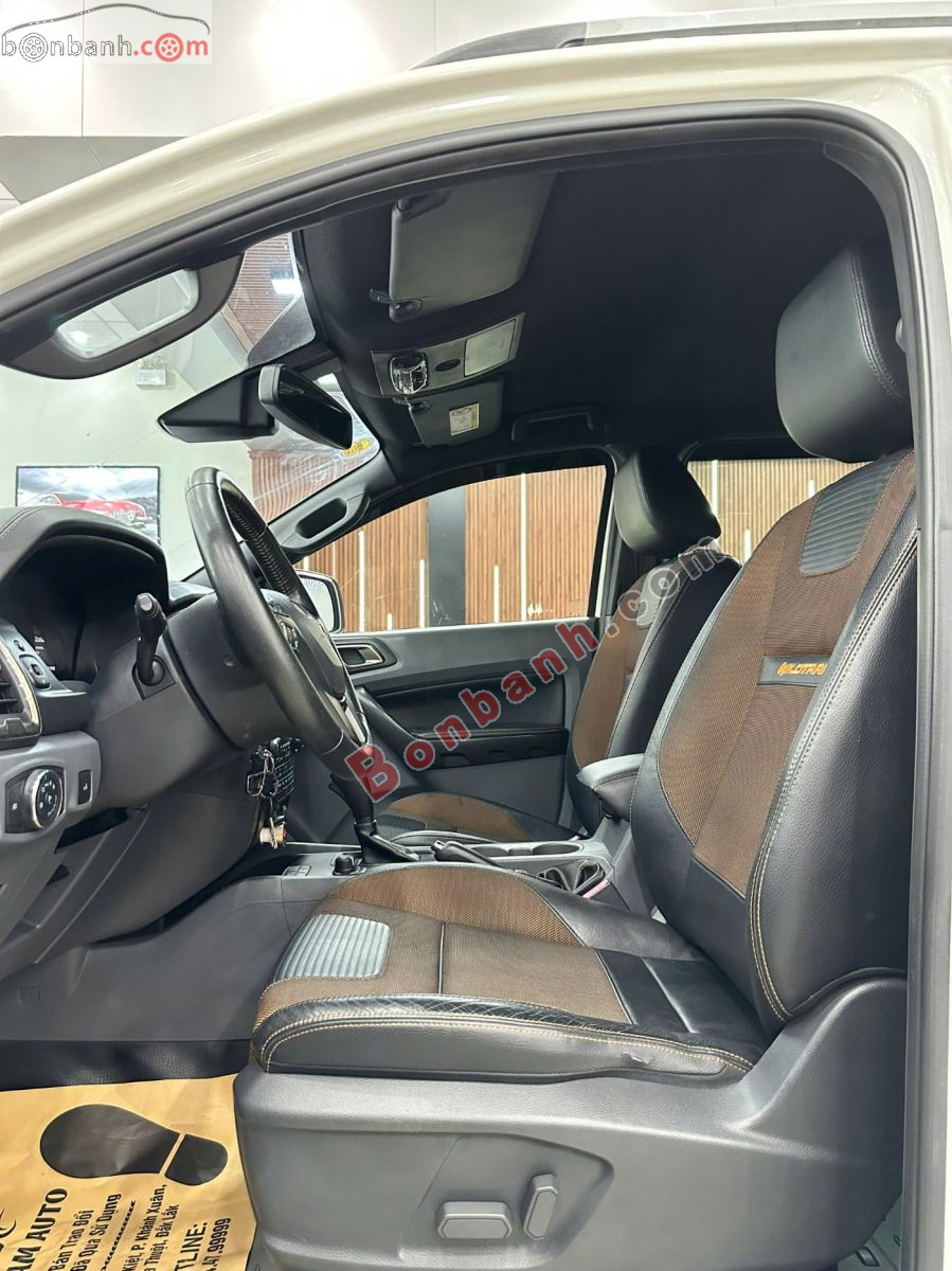 Bán ô tô Ford Ranger Wildtrak 3.2L 4x4 AT - 2015 - xe cũ