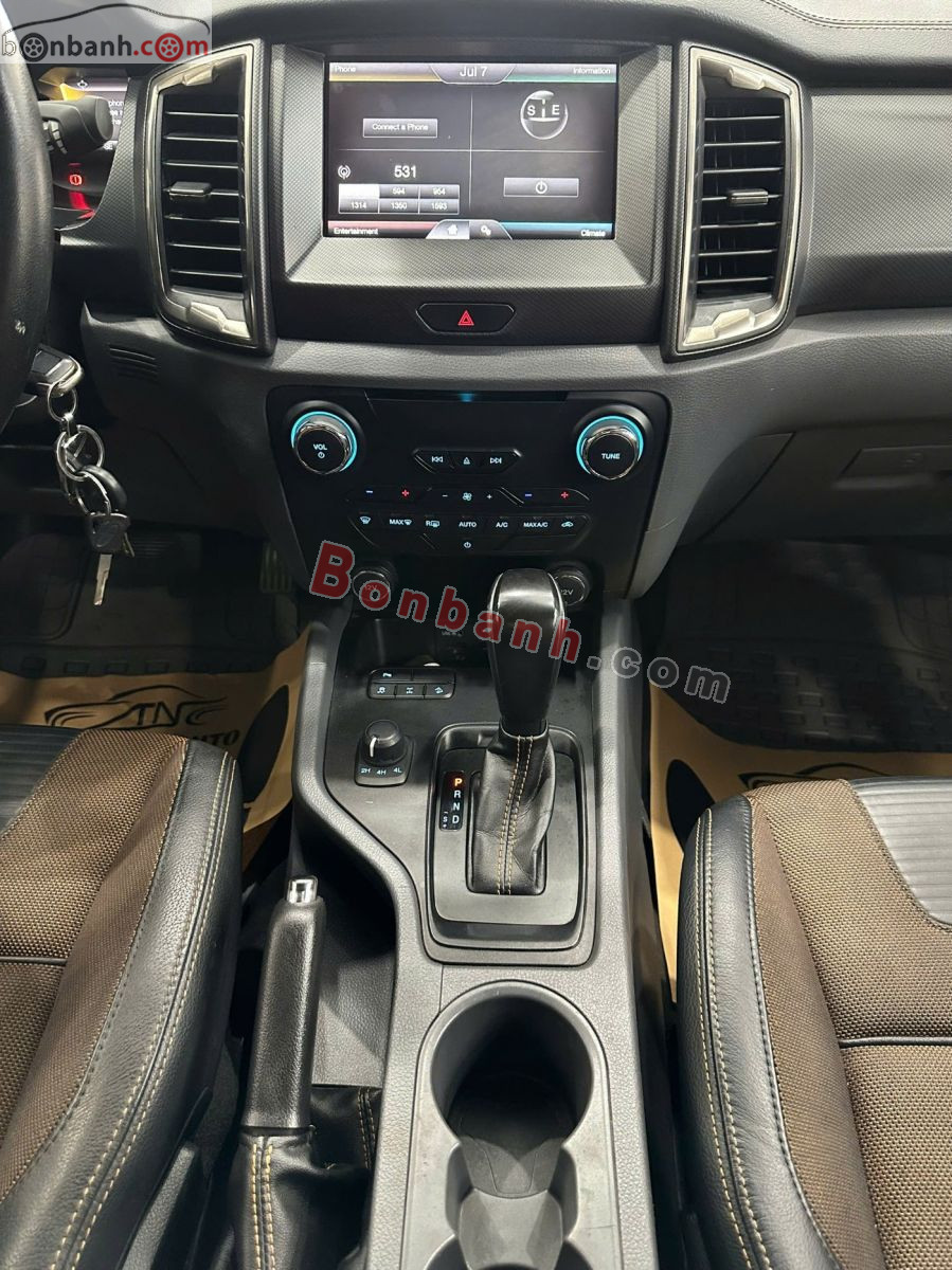 Bán ô tô Ford Ranger Wildtrak 3.2L 4x4 AT - 2015 - xe cũ