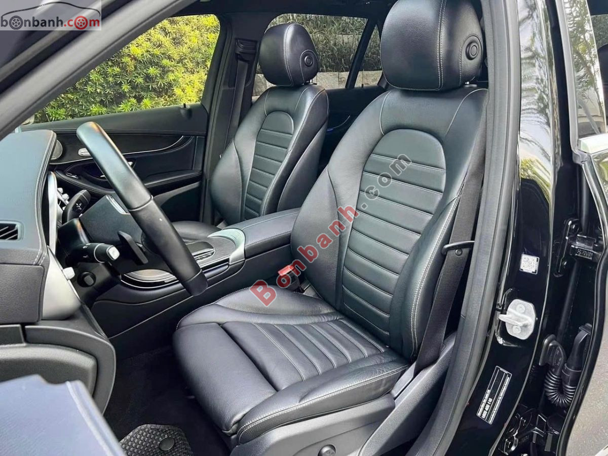 Bán ô tô Mercedes Benz GLC 300 4Matic - 2021 - xe cũ