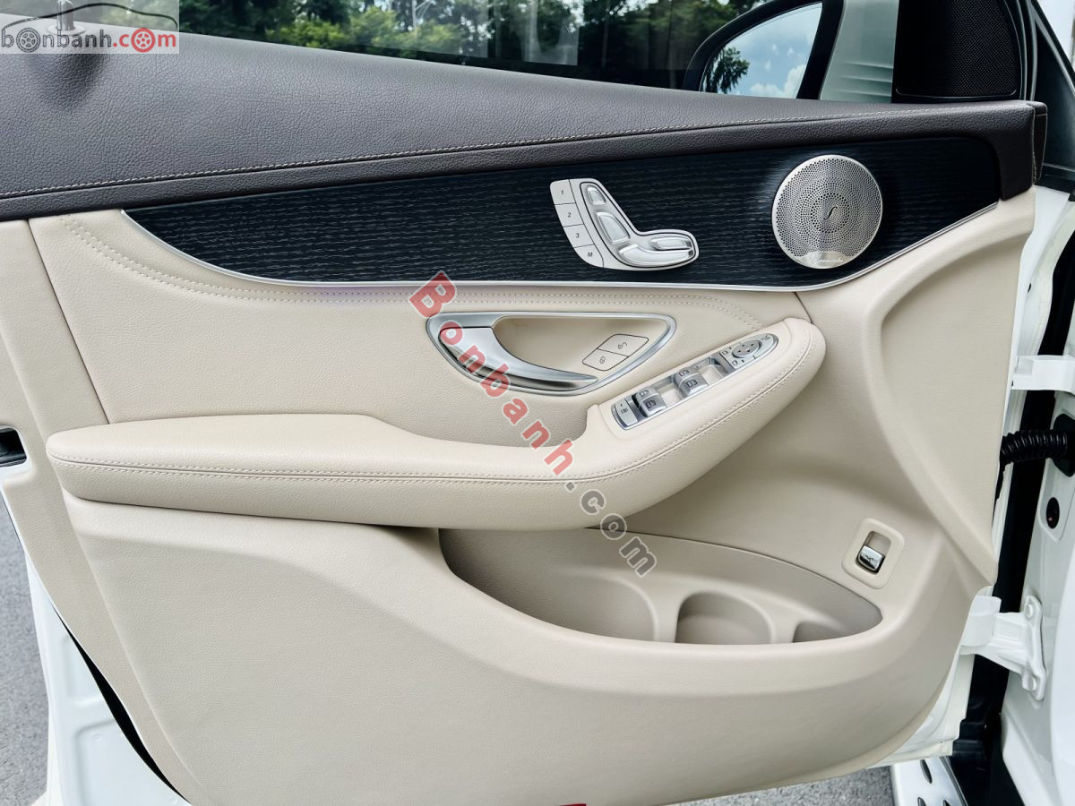 Bán ô tô Mercedes Benz GLC 300 4Matic - 2021 - xe cũ