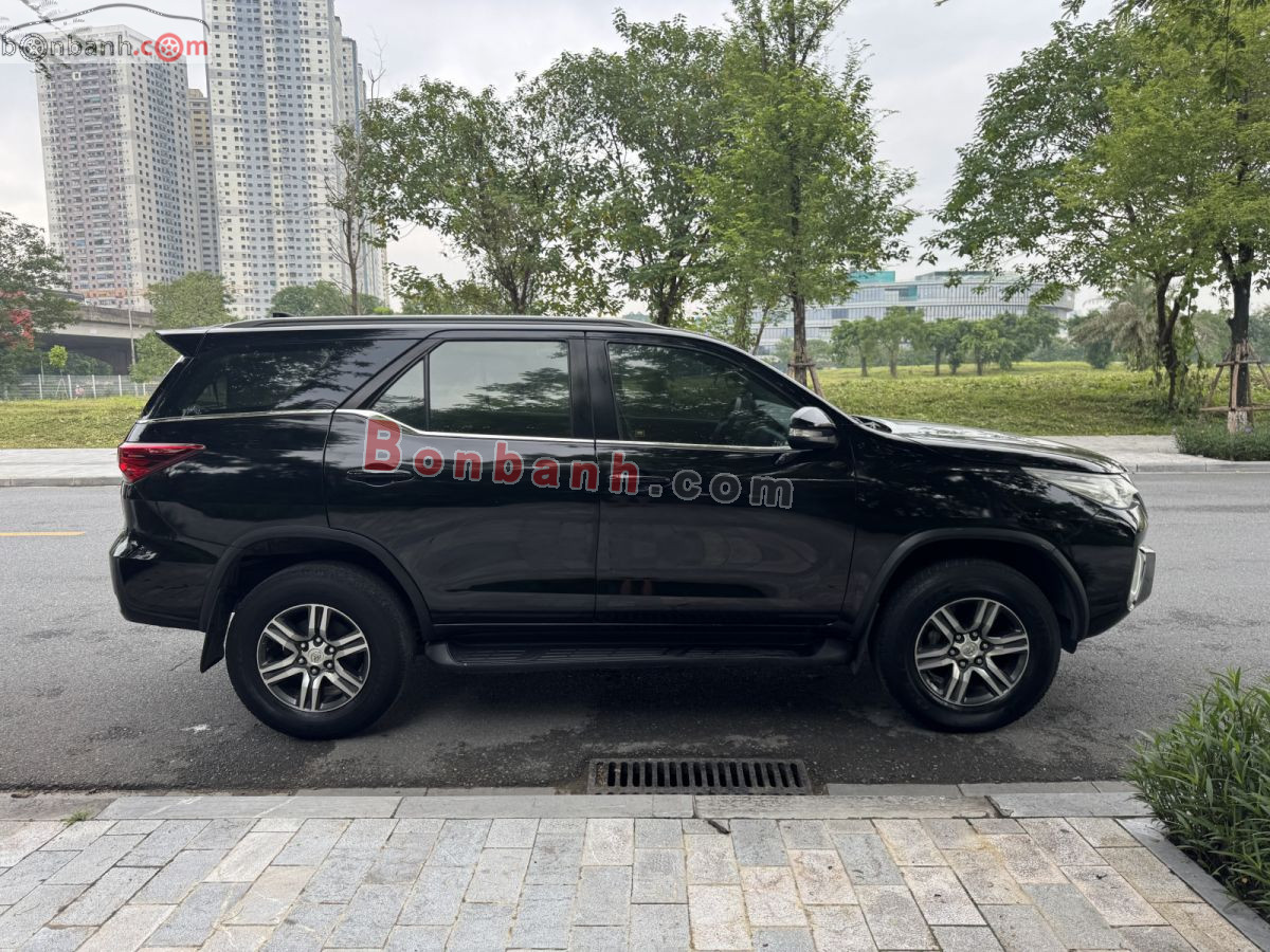 Bán ô tô Toyota Fortuner 2.4G 4x2 MT - 2017 - xe cũ