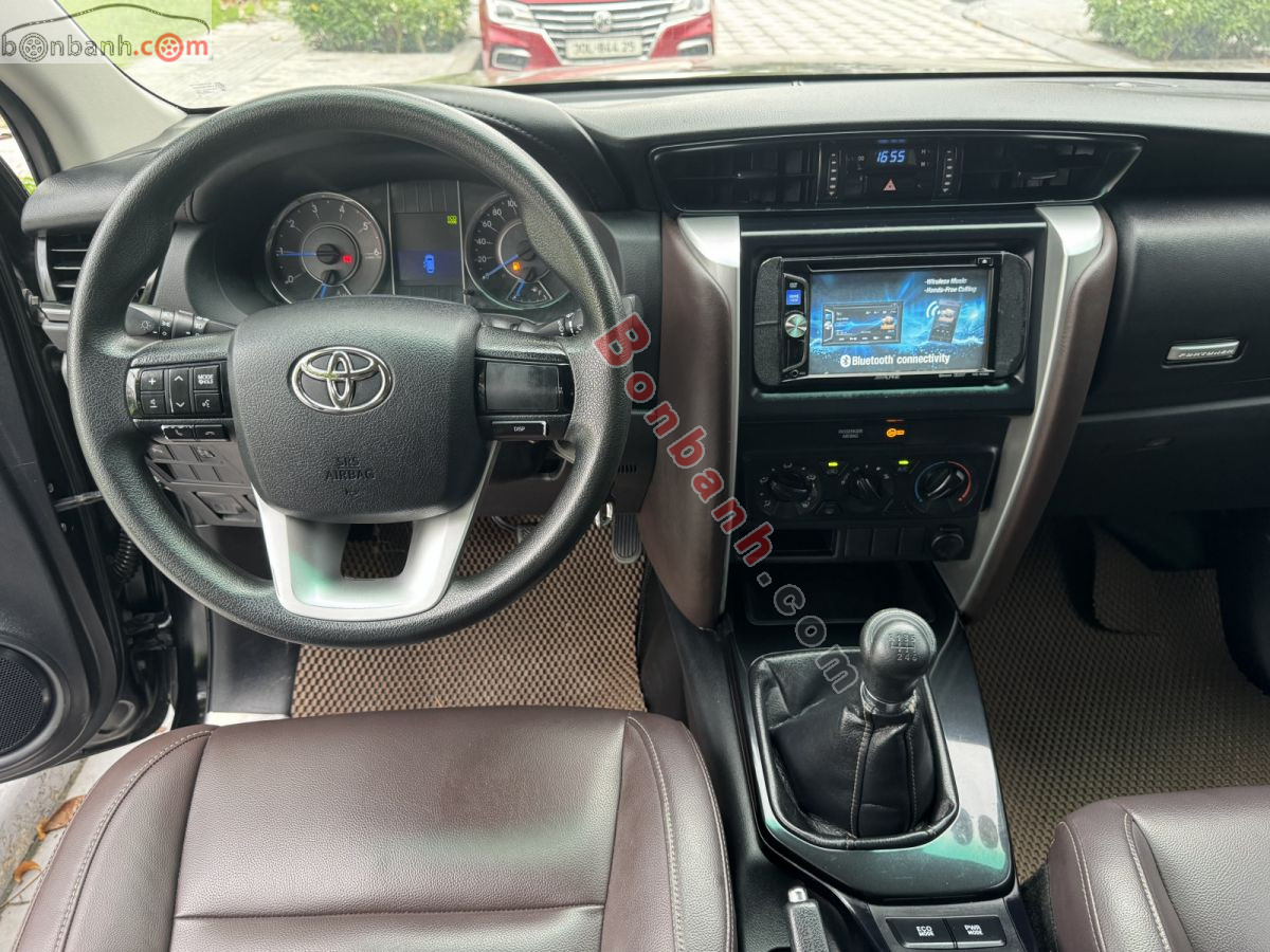 Bán ô tô Toyota Fortuner 2.4G 4x2 MT - 2017 - xe cũ