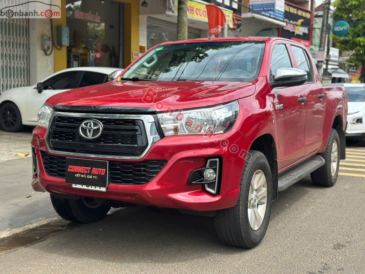 Bán ô tô Toyota Hilux 2.4E 4x2 AT - 2019 - xe cũ
