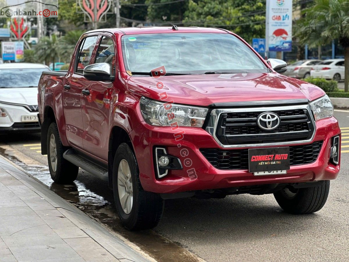 Bán ô tô Toyota Hilux 2.4E 4x2 AT - 2019 - xe cũ