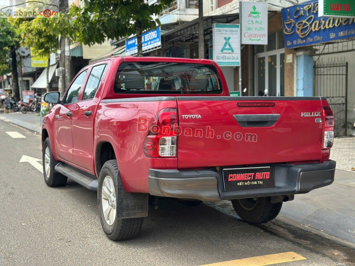 Bán ô tô Toyota Hilux 2.4E 4x2 AT - 2019 - xe cũ