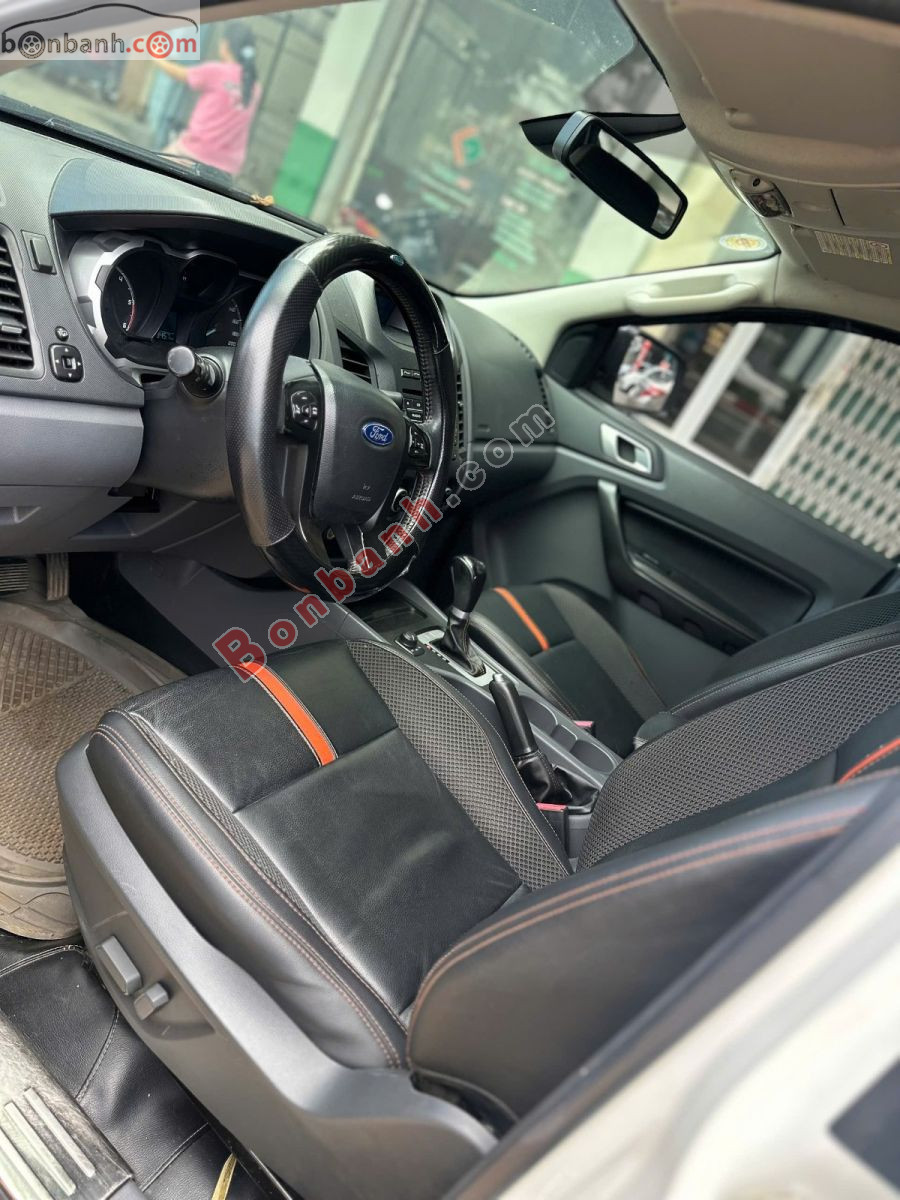 Bán ô tô Ford Ranger Wildtrak 3.2L 4x4 AT - 2015 - xe cũ