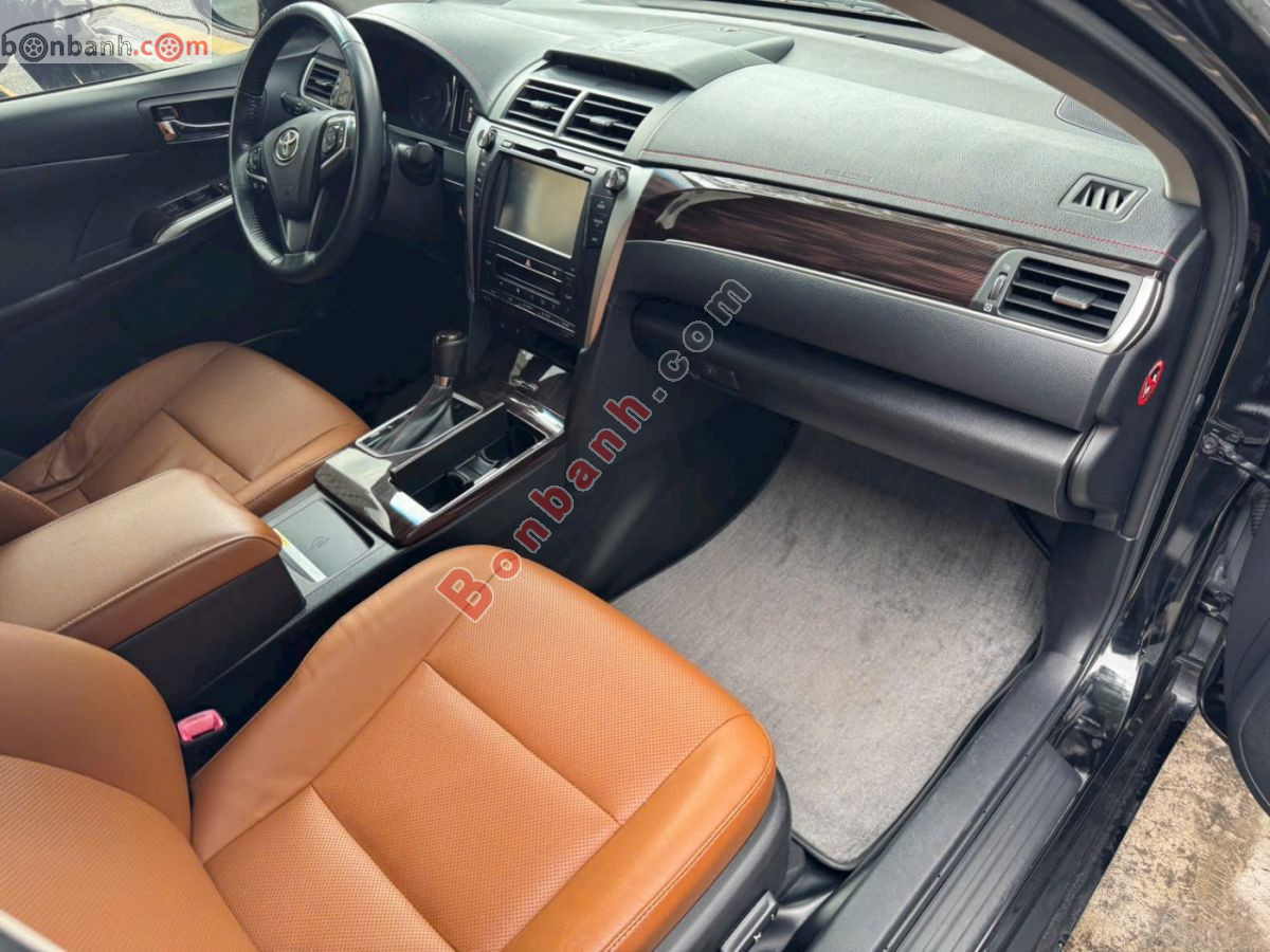 Bán ô tô Toyota Camry 2.5Q - 2018 - xe cũ