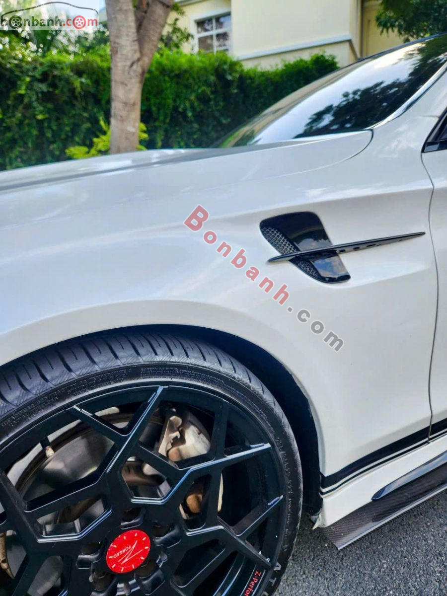 Bán ô tô Mercedes Benz C class C300 AMG - 2021 - xe cũ