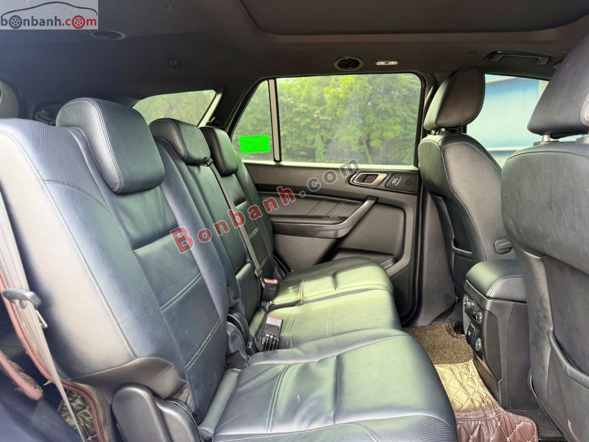 Bán ô tô Ford Everest Titanium 2.0L 4x4 AT - 2020 - xe cũ