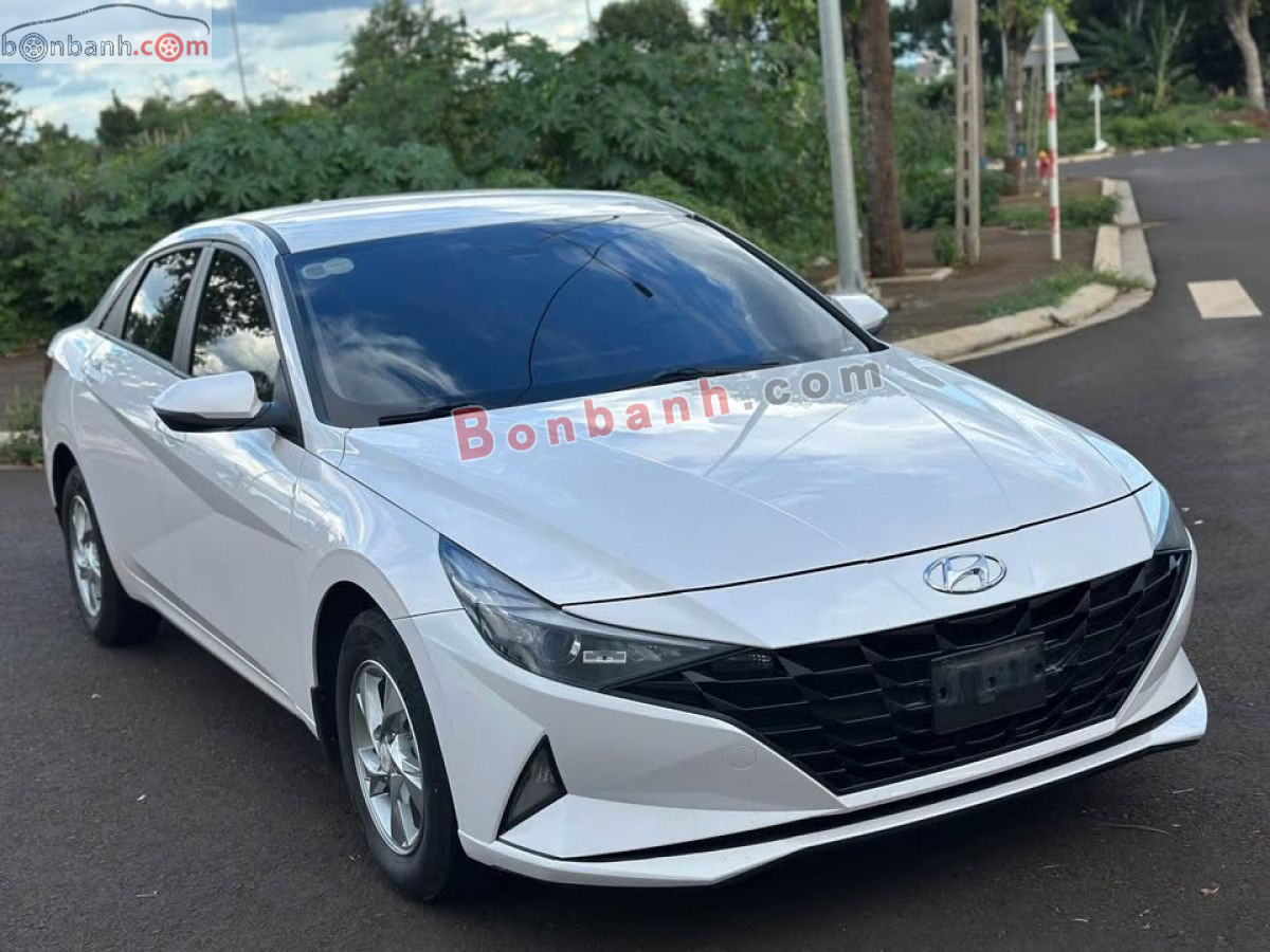 Bán ô tô Hyundai Elantra 1.6 AT Tiêu chuẩn - 2022 - xe cũ