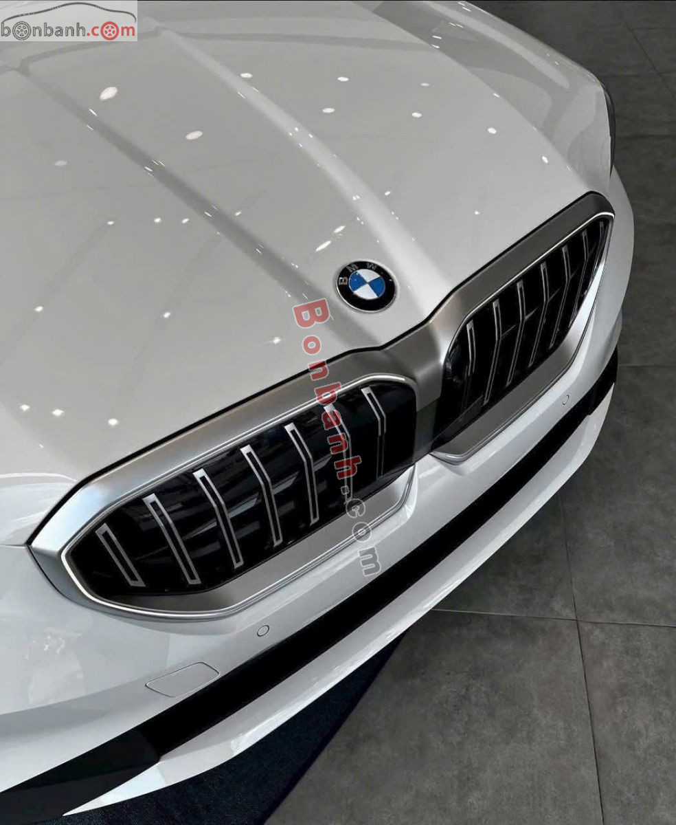 Bán ô tô BMW 5 Series 520i Premium - 2026 - xe mới